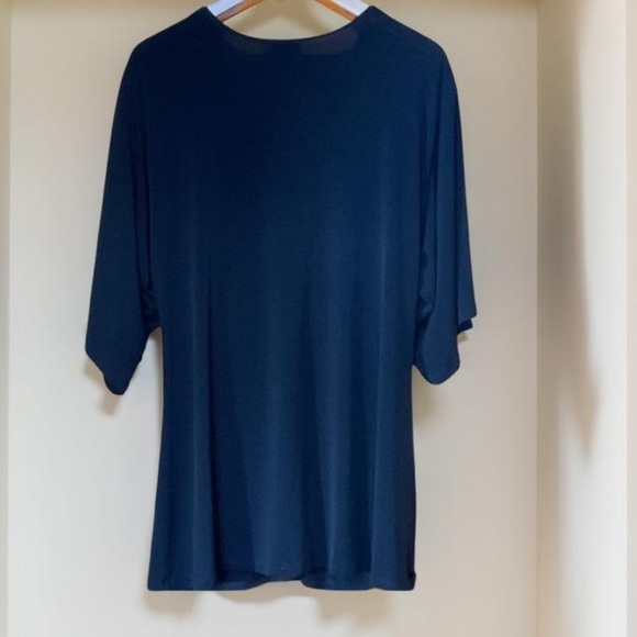 Torrid embelished,beautiful black long line,flowy,slinky,Tunic size 3X EUC - Picture 2 of 4